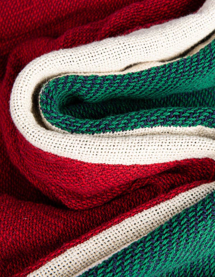 Detail image of 4' x 5' 4 Italy Flag Throw Blanket