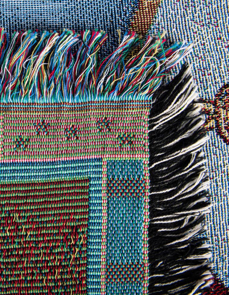 Detail image of 4' 6 x 6' US Navy Throw Blanket