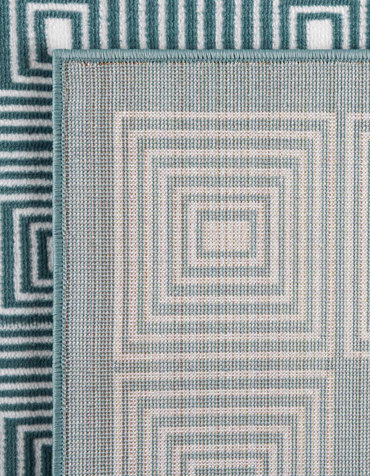 Detail image of  5' 3 x 8' Aakaar Rug