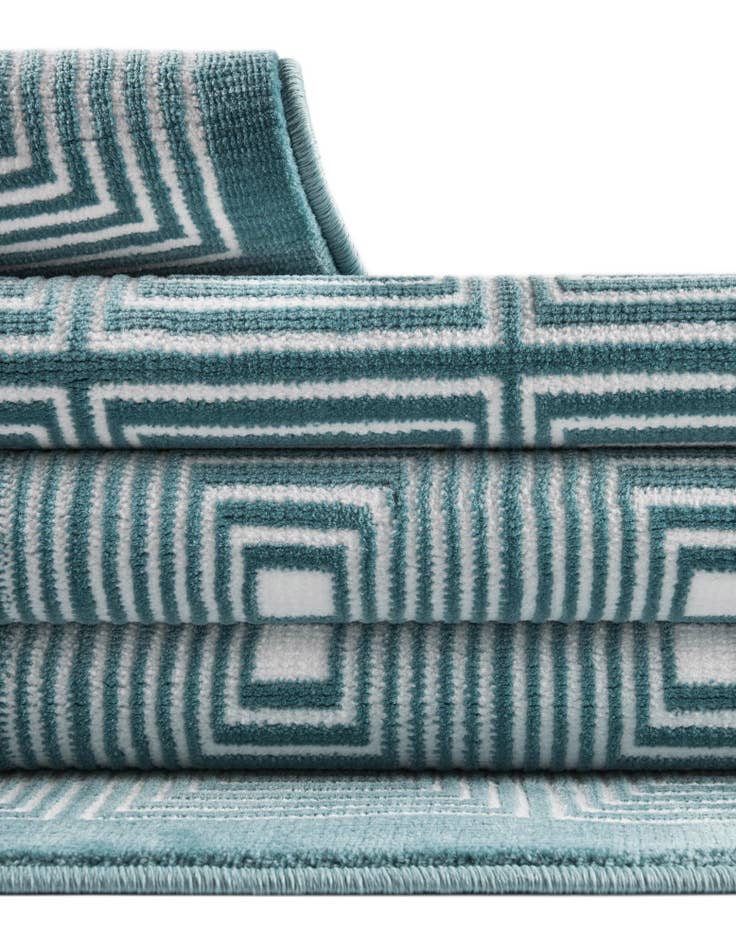 Detail image of  5' 3 x 8' Aakaar Rug