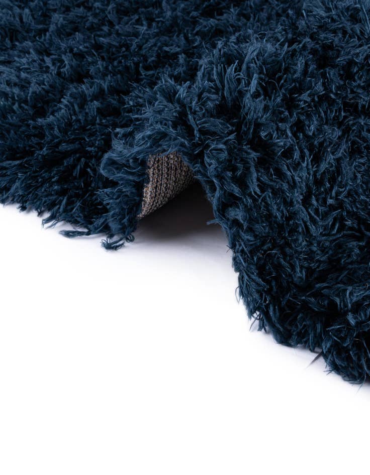 Detail image of  3' 3 x 3' 3 Marilyn Monroe&trade; Shag Round Rug