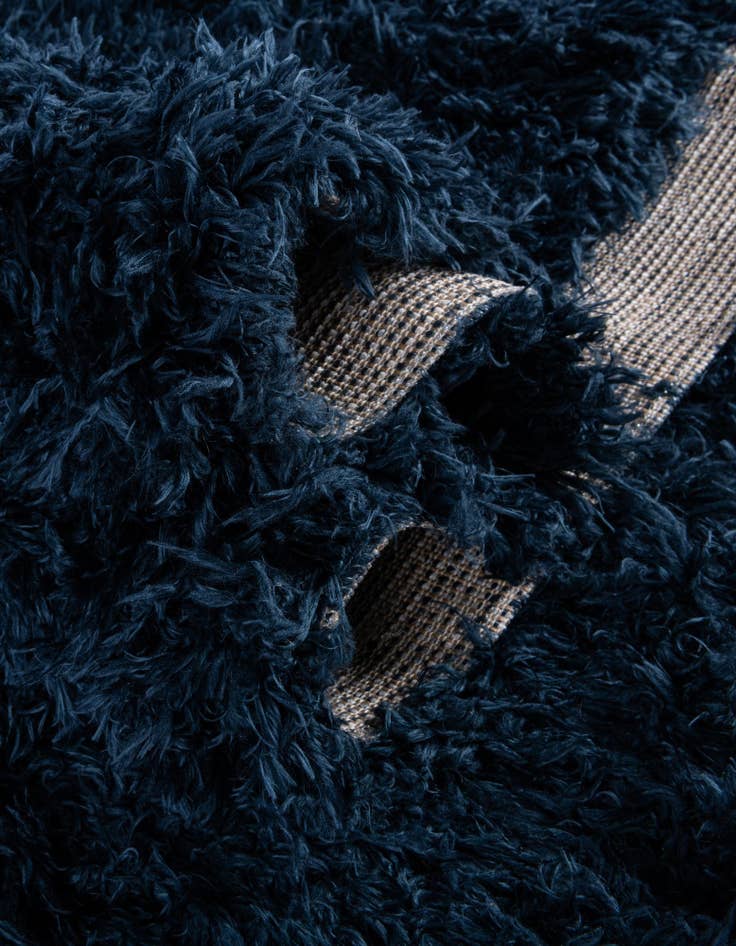 Detail image of  3' 3 x 3' 3 Marilyn Monroe&trade; Shag Round Rug