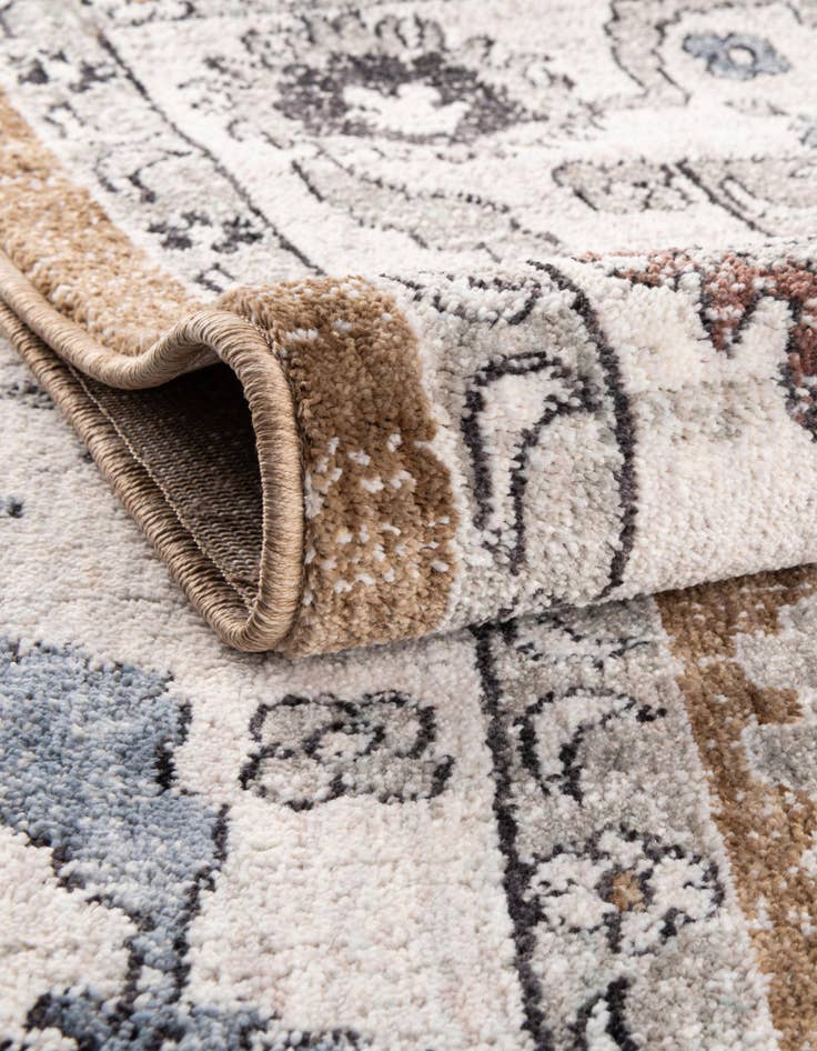 Detail image of  3' 3 x 3' 3 Eco Traditional Round Rug