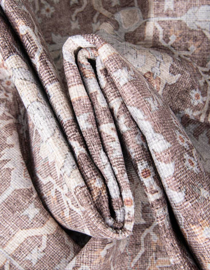 Detail image of  2' x 3' 1 Timeless Oval Rug