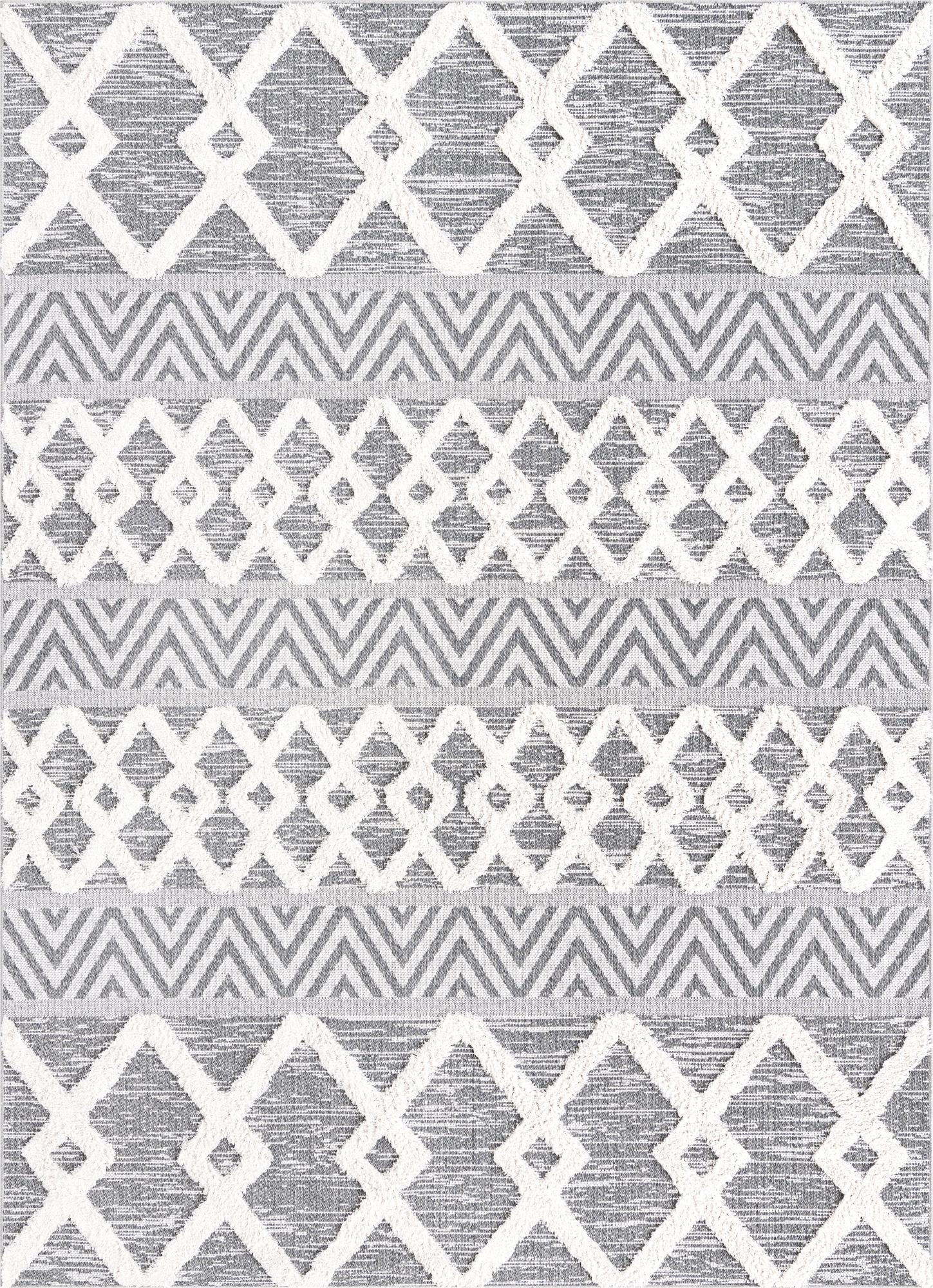  6' 4 x 9' Sabrina Soto Casa Valencia Rug