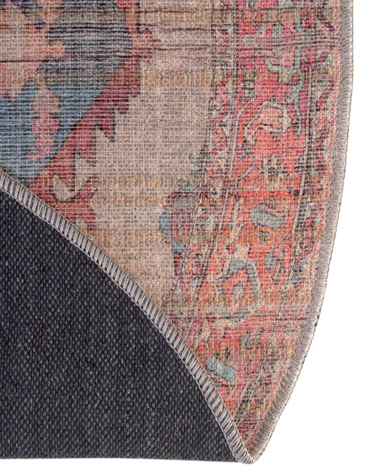 Detail image of  5' 3 x 8'  Washable Nostalgia Oval Rug