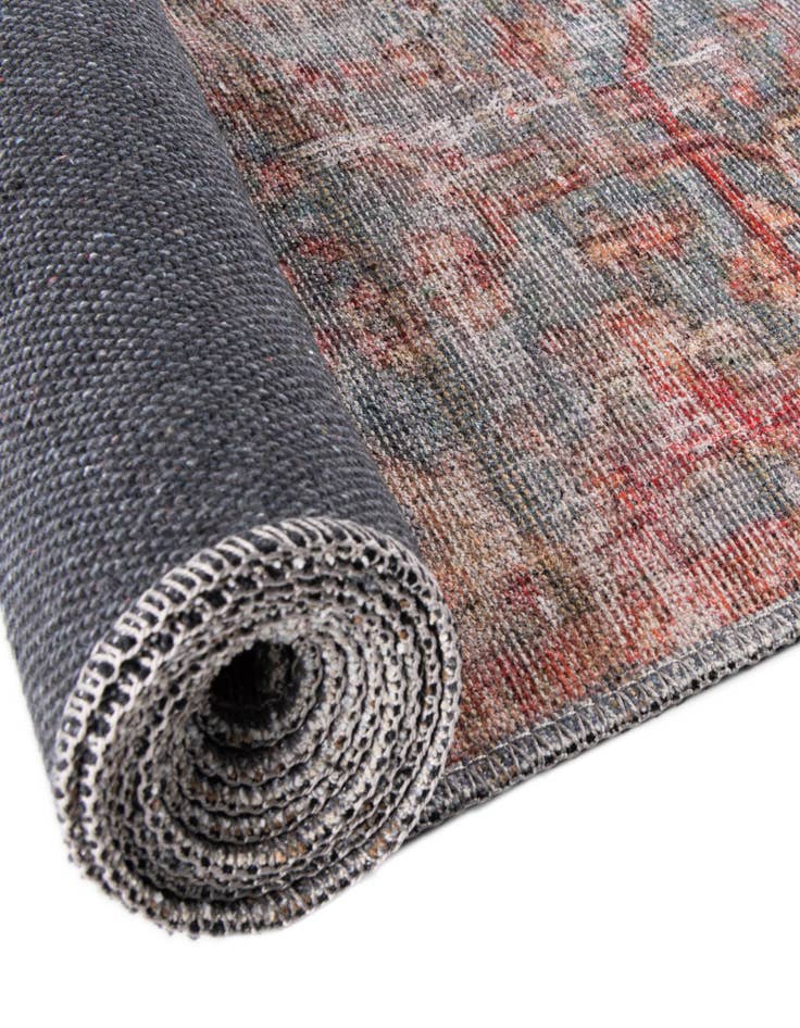 Detail image of  4' x 6'  Washable Nostalgia Oval Rug