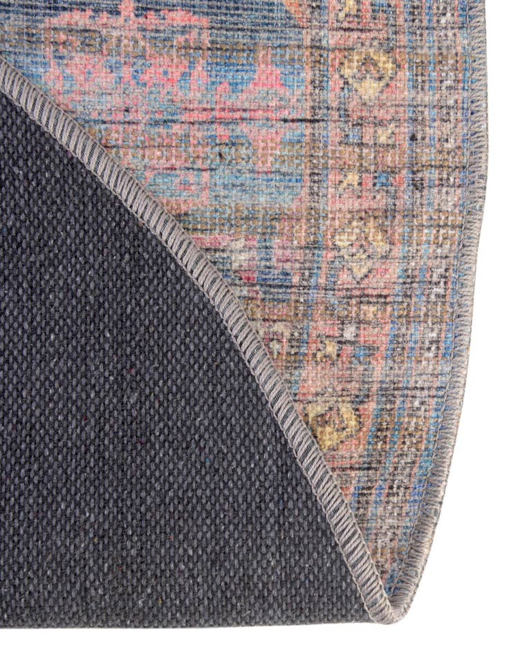 Detail image of  7' 10 x 10'  Washable Nostalgia Oval Rug