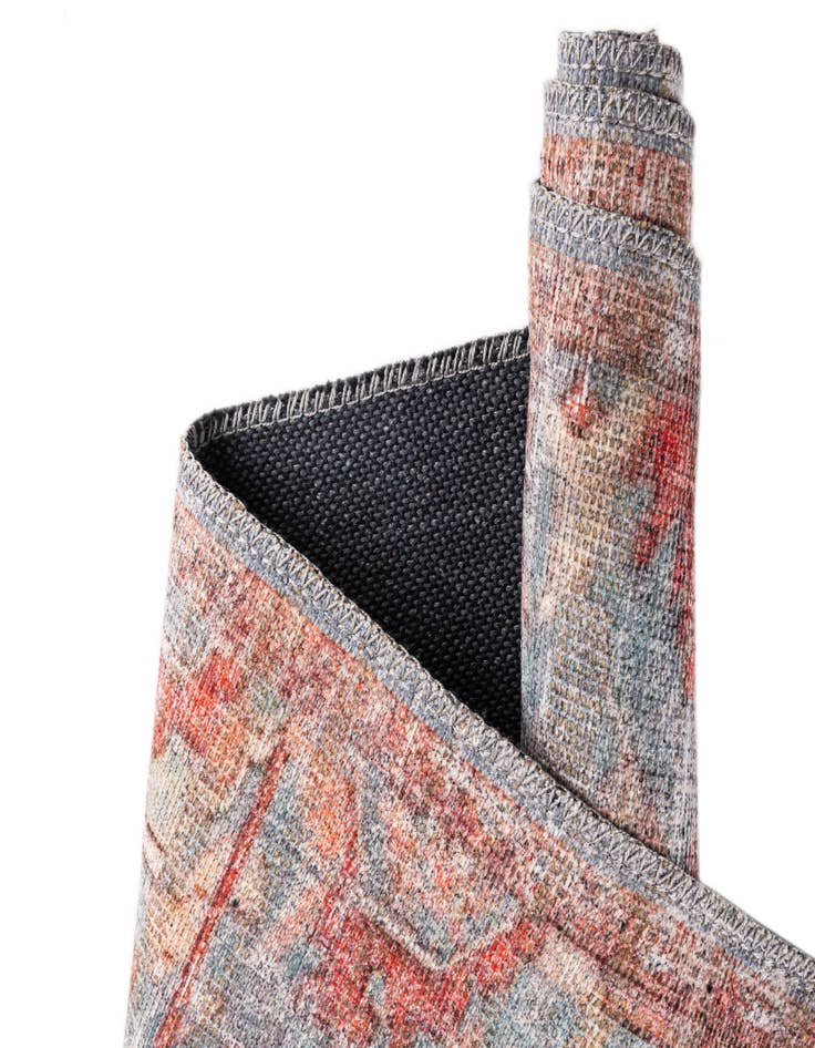 Detail image of  4' x 6'  Washable Nostalgia Rug