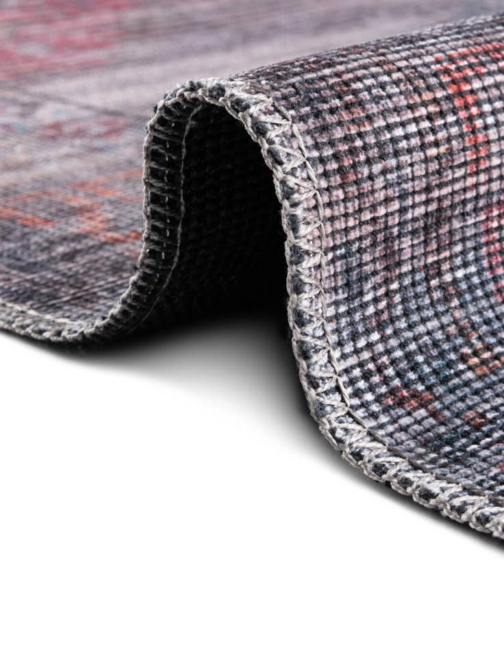 Detail image of  4' x 4'  Washable Sisu Round Rug