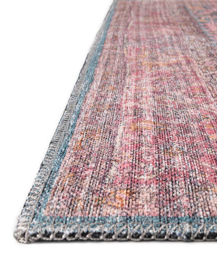 Detail image of  5' 3 x 5' 3  Washable Mangata Square Rug