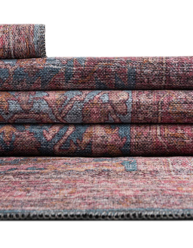 Detail image of  5' 3 x 5' 3  Washable Mangata Square Rug