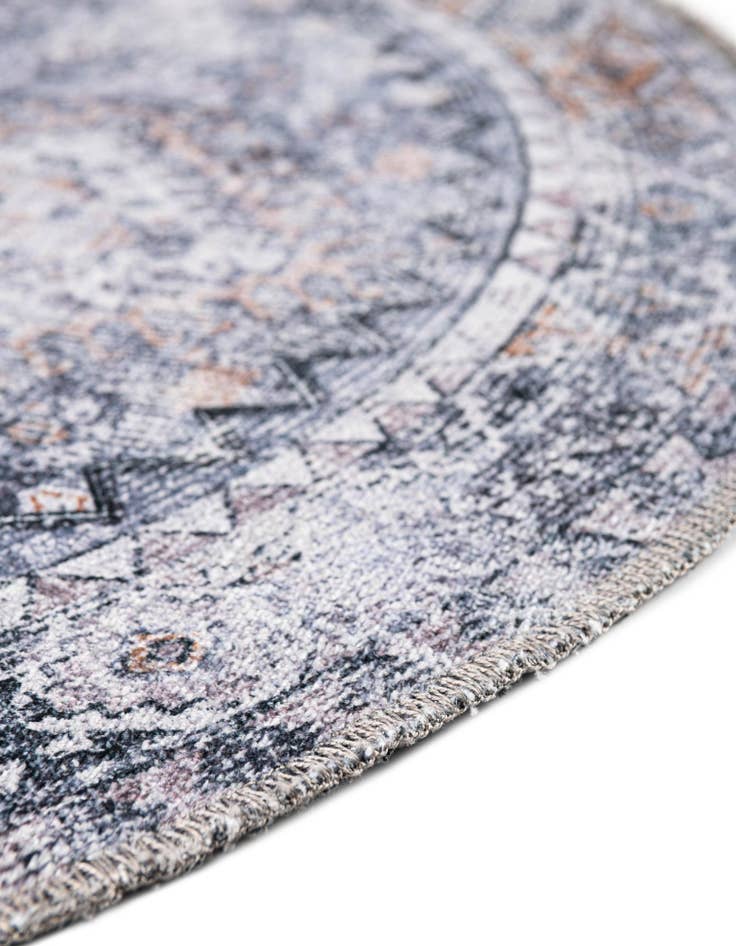 Detail image of  4' x 4' Yara Round Rug