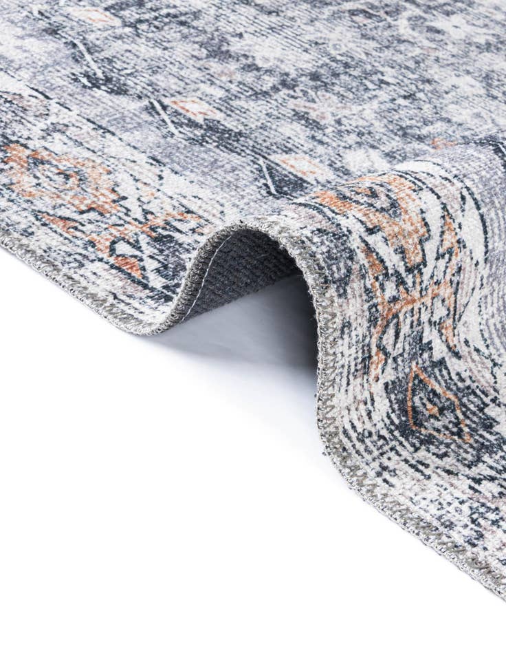 Detail image of  4' x 4' Yara Round Rug