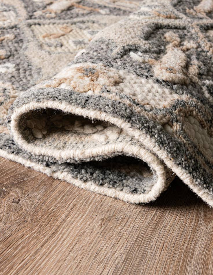 Detail image of  2' 7 x 12'  Hand Knotted Sultan Signature Runner Rug