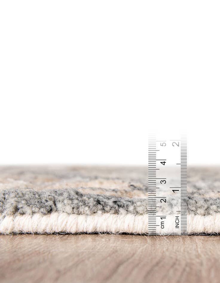 Detail image of  2' 7 x 12'  Hand Knotted Sultan Signature Runner Rug