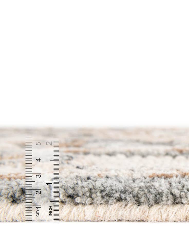 Detail image of  2' 7 x 12'  Hand Knotted Sultan Signature Runner Rug