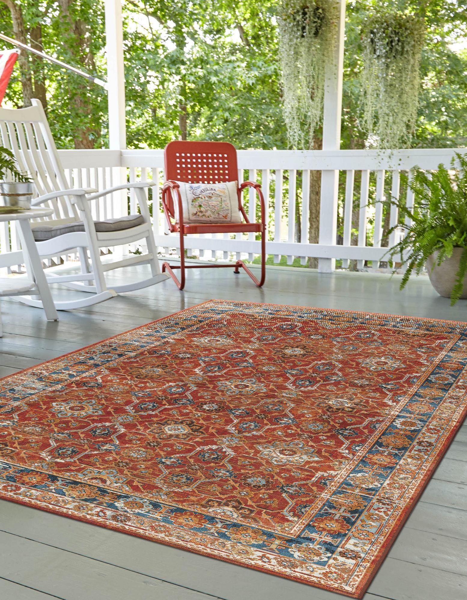 Antique Red 10' x 14' Traditional Indoor / Outdoor Rug | Rugs.com