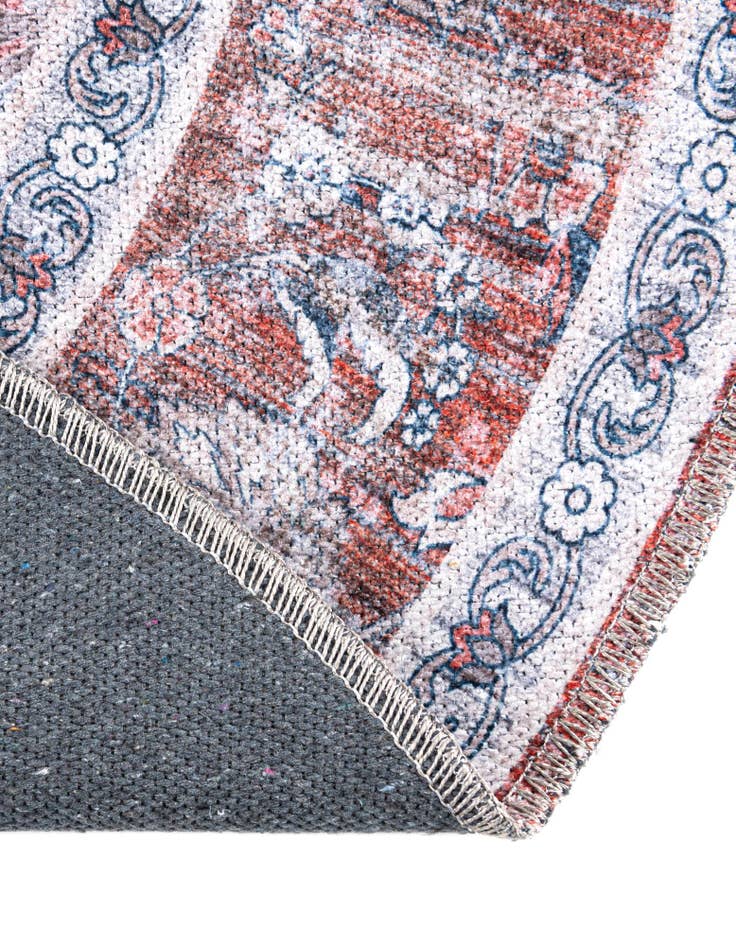 Detail image of  7' 10 x 7' 10 Yara Round Rug