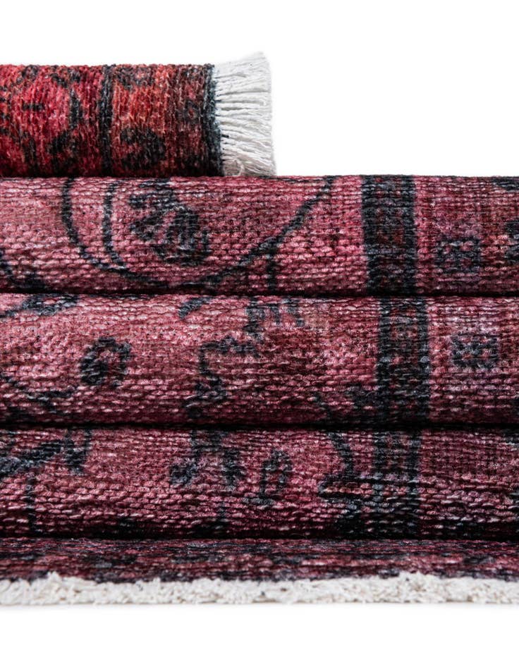 Detail image of  2' x 5' 1 Boutique Runner Rug