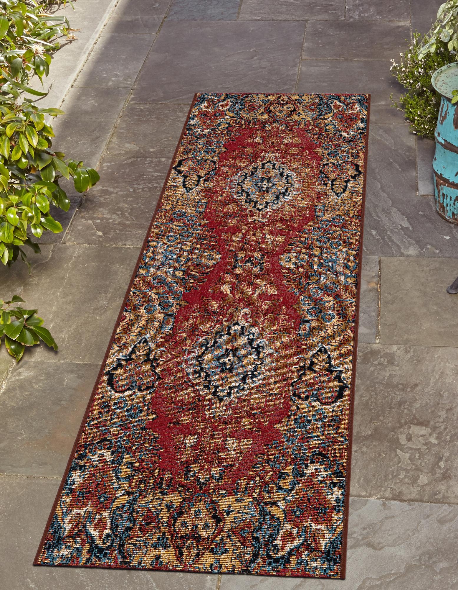 Antique Red 2' x 6' Traditional Indoor / Outdoor Runner Rug | Rugs.com