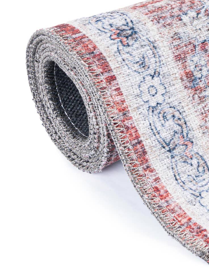 Detail image of  2' x 8' Yara Runner Rug