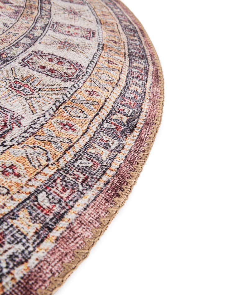 Detail image of  2' x 3' 1 Timeless Oval Rug