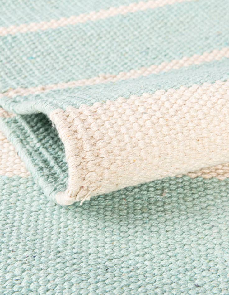 Detail image of  7' 1 x 7' 1  Hand Woven Chindi Cotton Square Rug