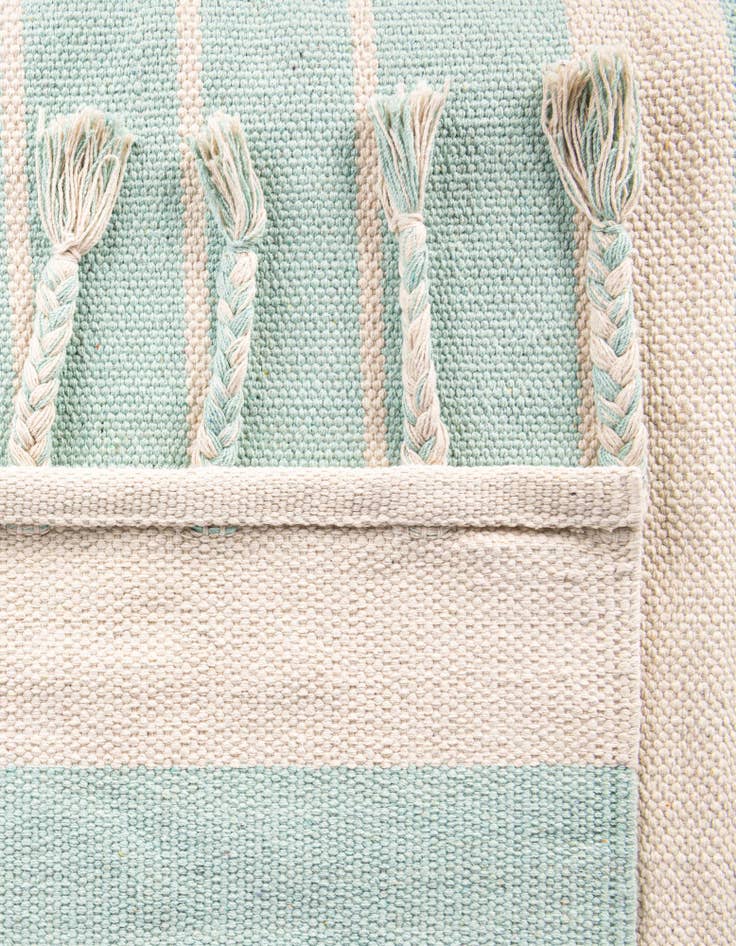 Detail image of  7' 1 x 7' 1  Hand Woven Chindi Cotton Square Rug