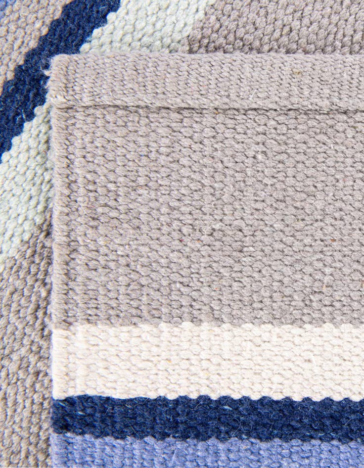 Detail image of  10' x 10'  Hand Woven Flatweave Cotton Dhurrie Square Rug