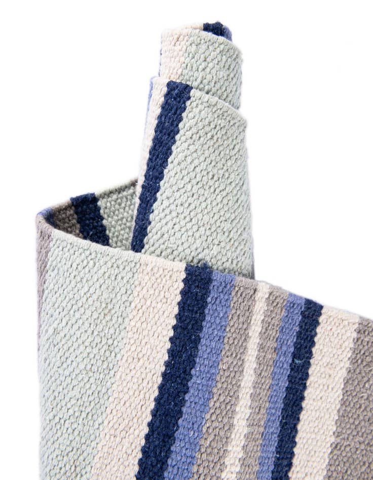 Detail image of  10' x 10'  Hand Woven Flatweave Cotton Dhurrie Square Rug