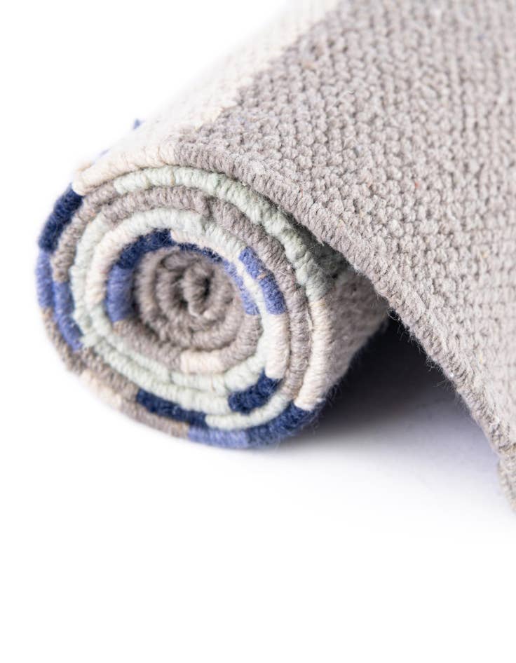 Detail image of  10' x 10'  Hand Woven Flatweave Cotton Dhurrie Square Rug