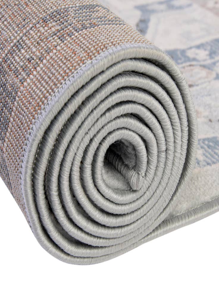 Detail image of  7' 10 x 7' 10 Charlotte Square Rug