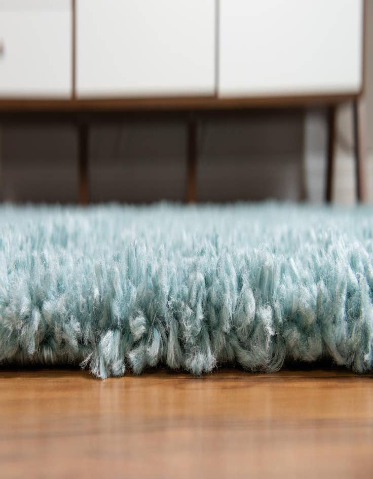 Detail image of  3' x 5' 3 Zermatt Shag Oval Rug