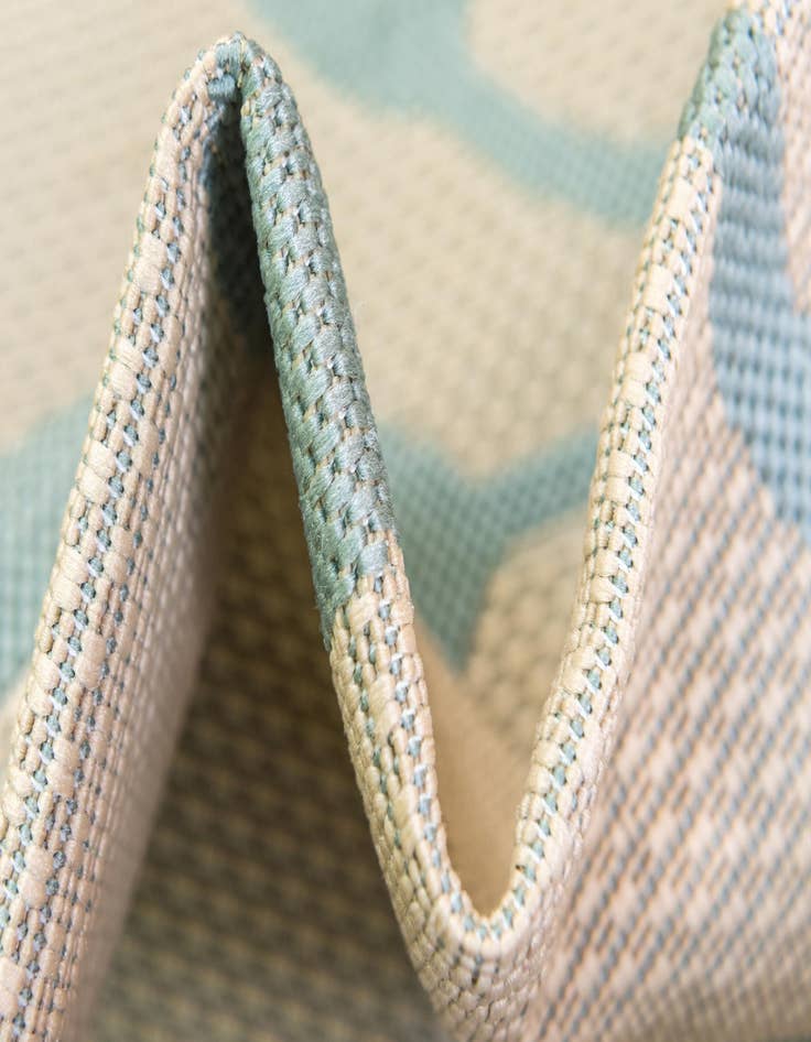 Detail image of 9' x 12' Washable Botanical Indoor / Outdoor Rug