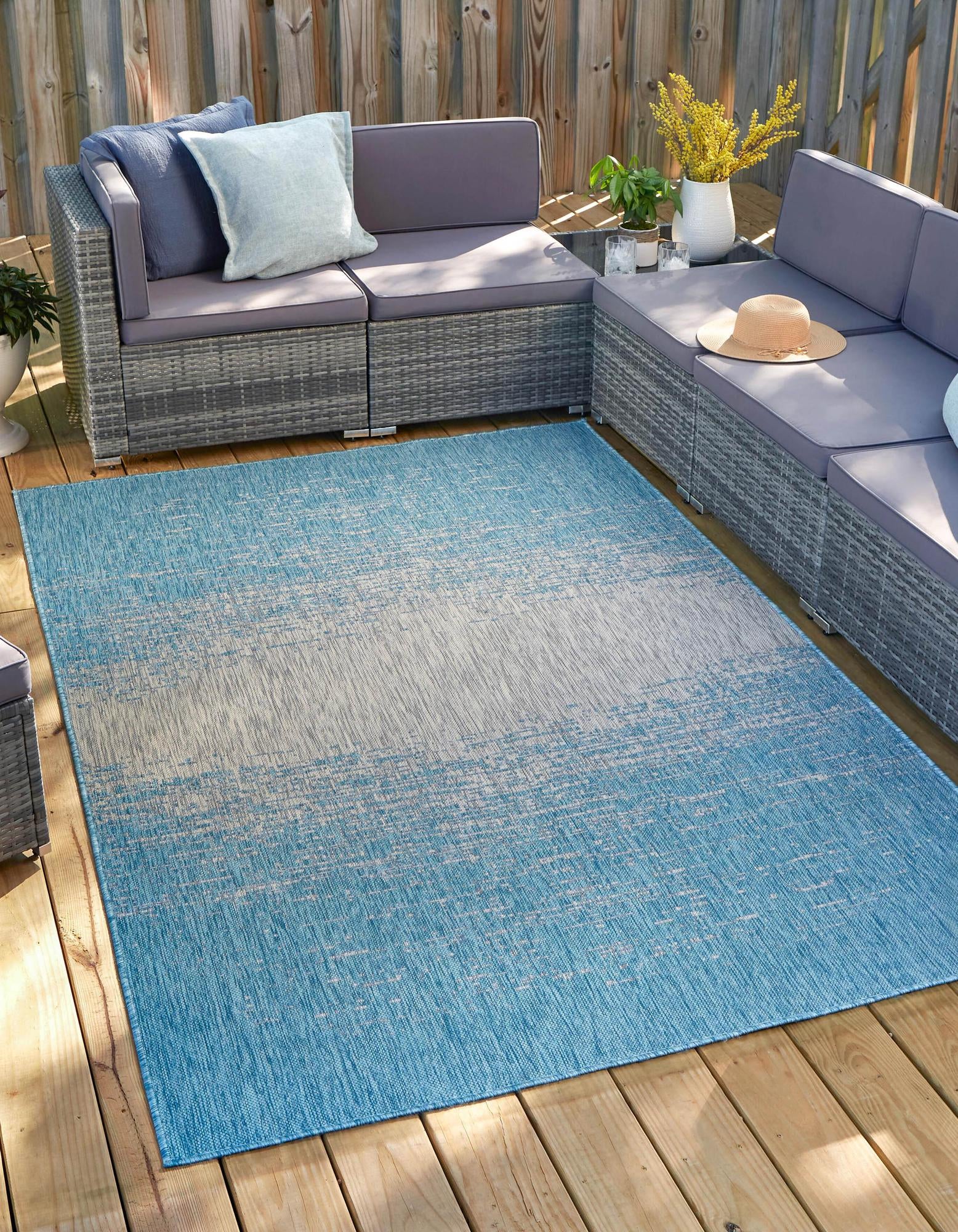 Rug Aqua Swatch link