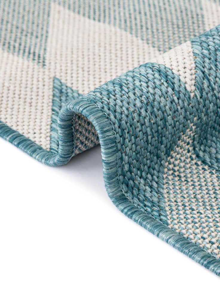 Detail image of  7' 10 x 10'  Washable Modern Indoor / Outdoor Rug