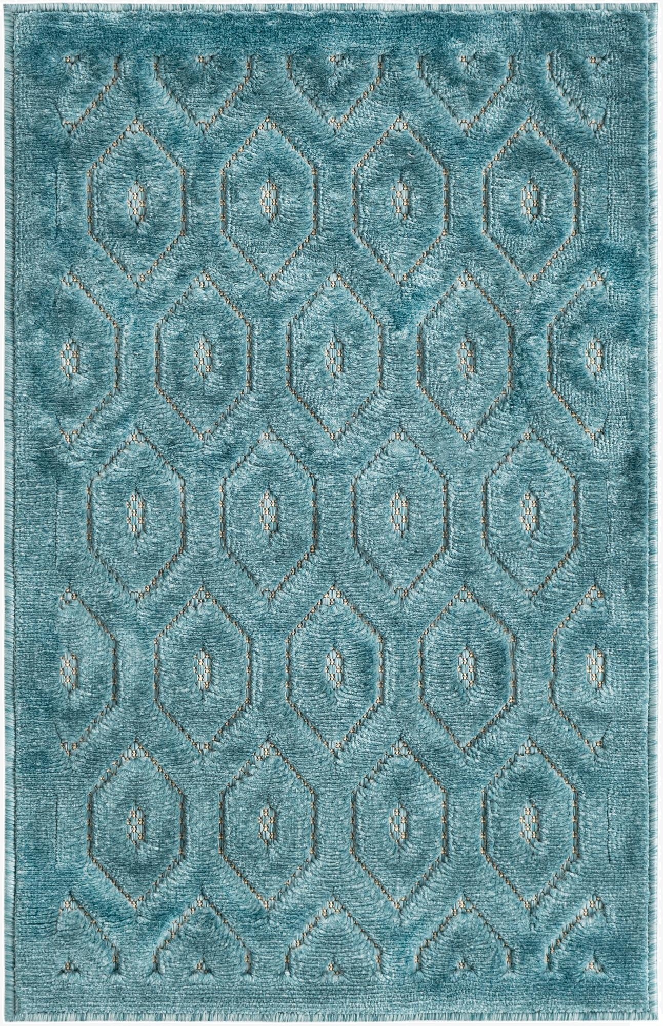  2' x 3'  Washable Trellis Textured Indoor / Outdoor Rug
