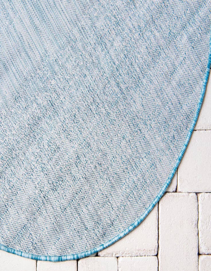 Detail image of  13' x 13'  Washable Modern Indoor / Outdoor Round Rug