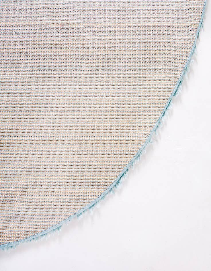 Detail image of  6' x 6' Zermatt Shag Round Rug