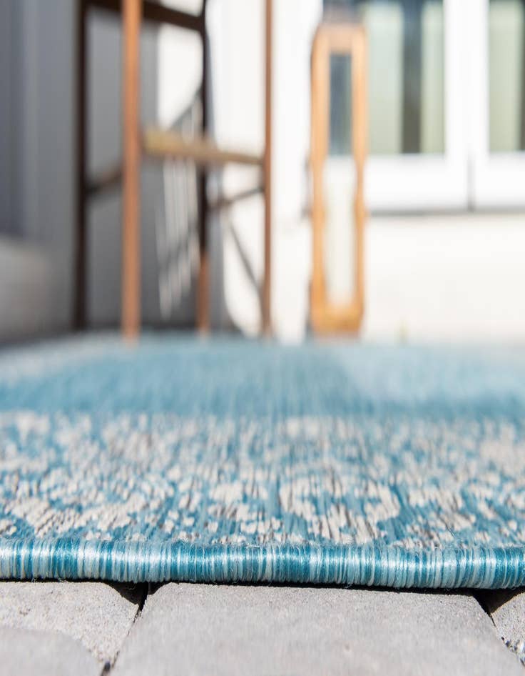 Detail image of  2' x 6'  Washable Border Indoor / Outdoor Runner Rug