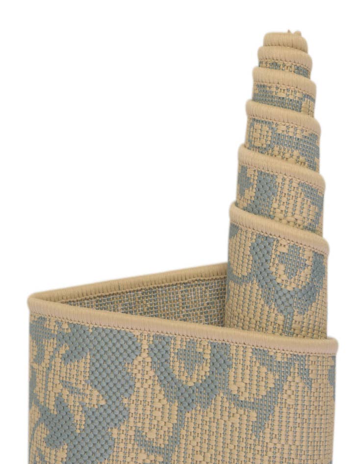 Detail image of  2' 2 x 6'  Washable Botanical Indoor / Outdoor Runner Rug