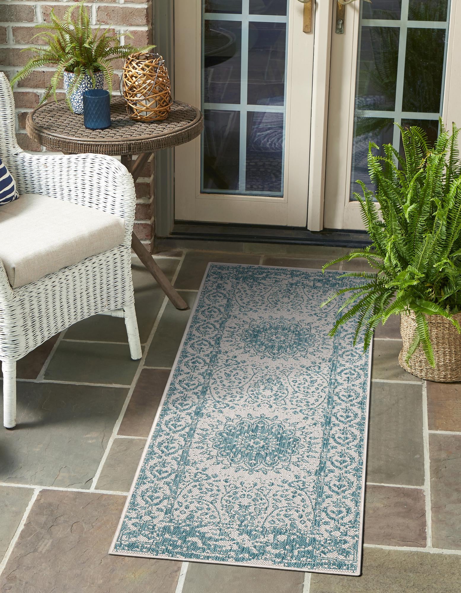 Aqua 2' x 5' Traditional Indoor / Outdoor Runner Rug | Rugs.com