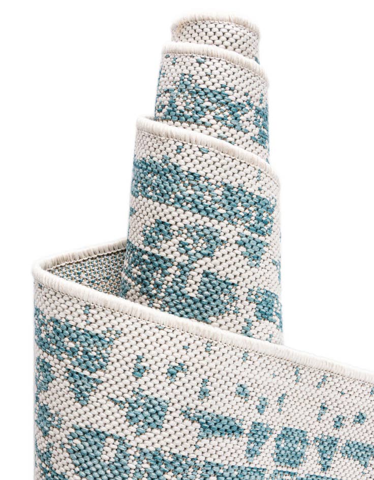 Detail image of  2' x 8'  Washable Traditional Indoor / Outdoor Runner Rug