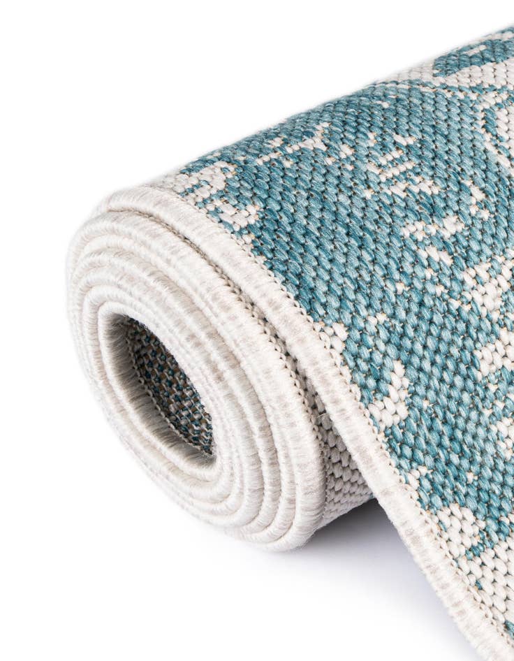 Detail image of  2' x 8'  Washable Traditional Indoor / Outdoor Runner Rug