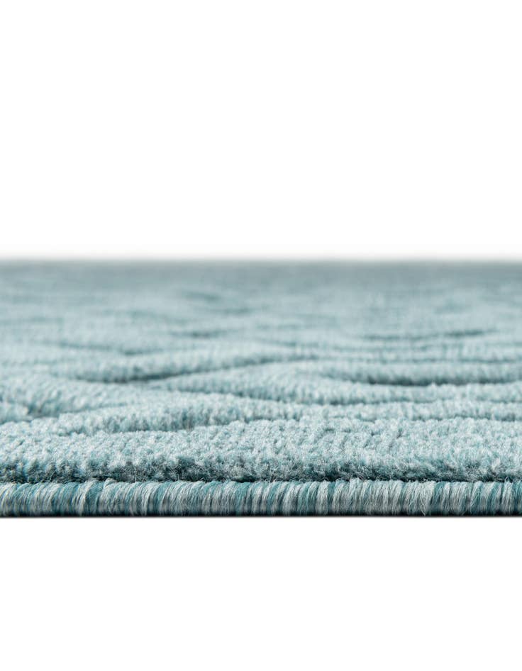 Detail image of  2' x 6'  Washable Trellis Textured Indoor / Outdoor Runner Rug