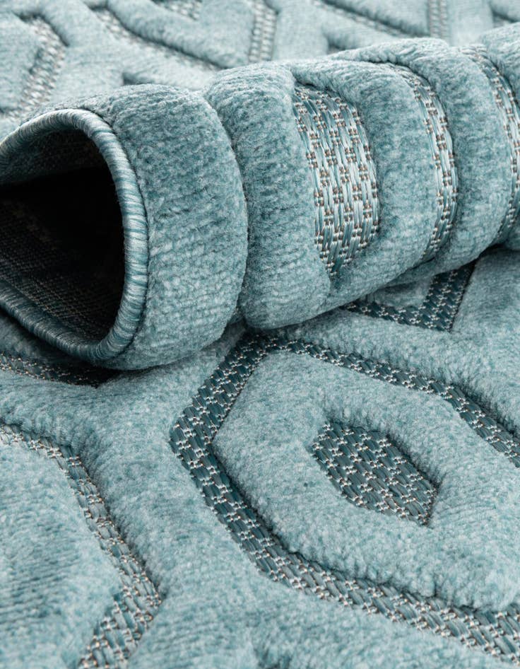 Detail image of  2' x 6'  Washable Trellis Textured Indoor / Outdoor Runner Rug