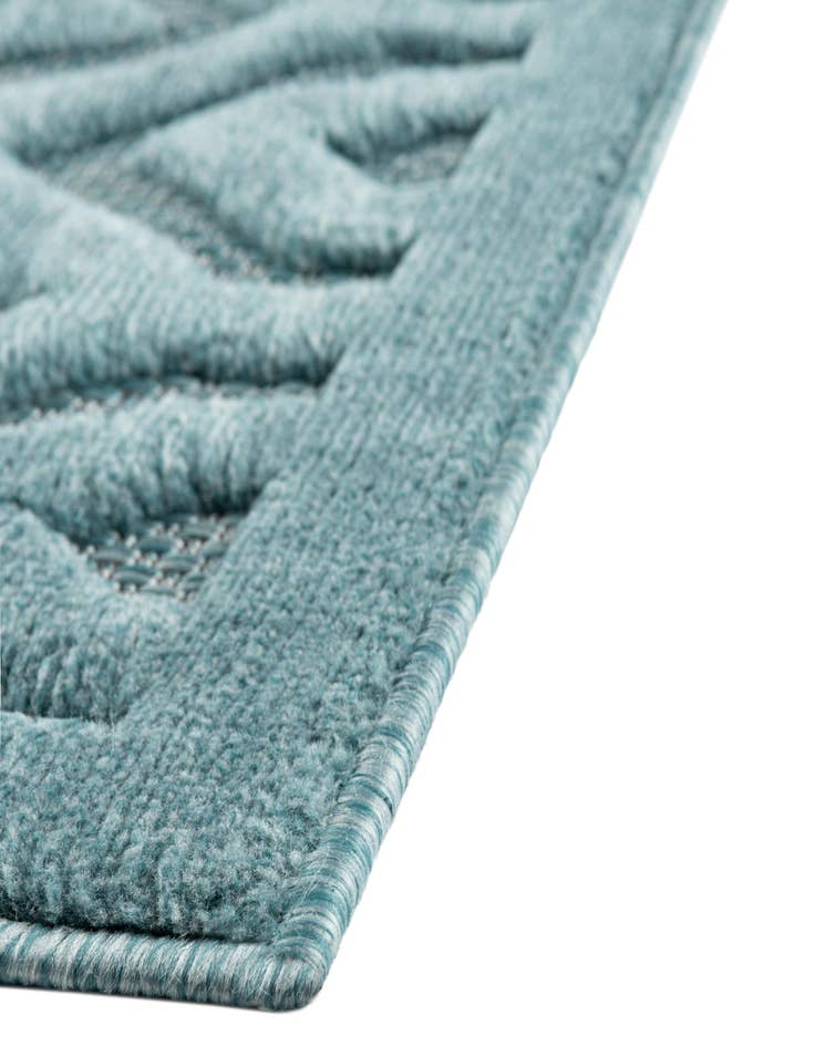 Detail image of  2' x 6'  Washable Trellis Textured Indoor / Outdoor Runner Rug