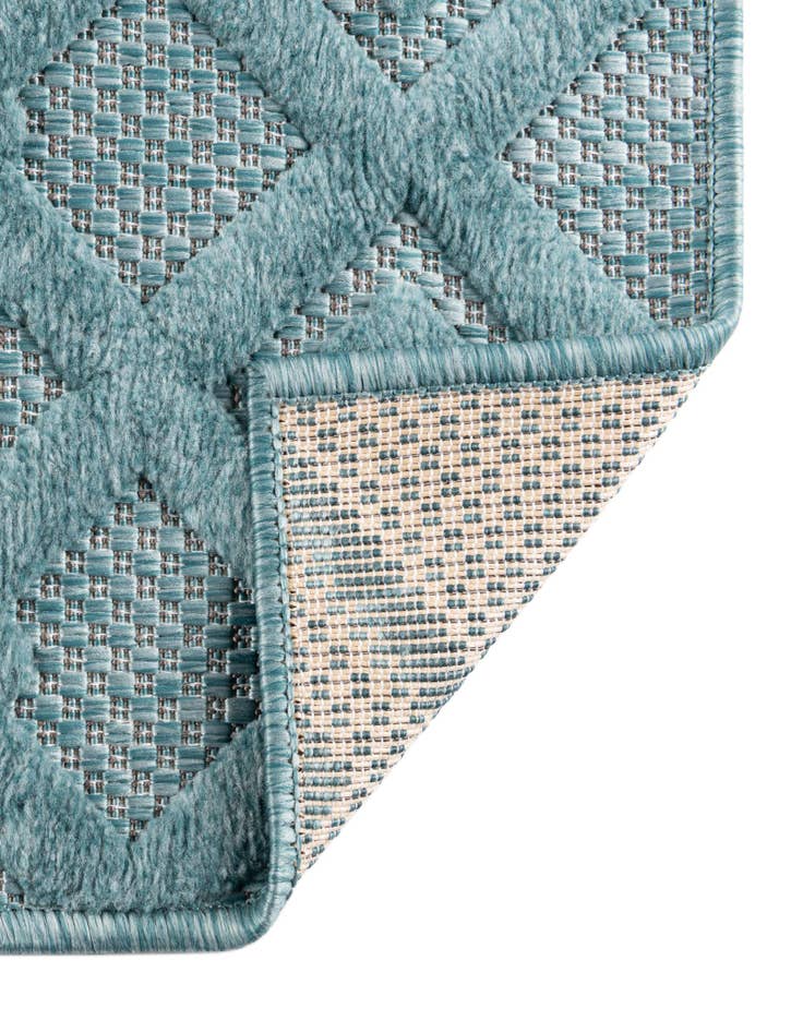 Detail image of  2' x 6'  Washable Trellis Textured Indoor / Outdoor Runner Rug