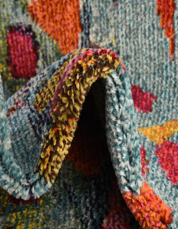 Detail image of  2' x 6'  Washable Vivid Runner Rug